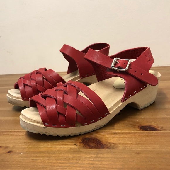 lotta from stockholm Shoes - Lotta from Stockholm red braided clogs (37/7)